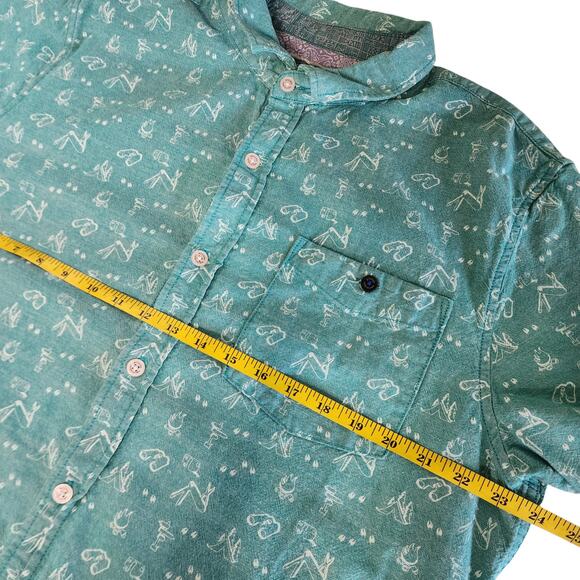 Modern Amusement Mens Button Up Shirt Size XL Blue White Camping Print Casual - Picture 9 of 10